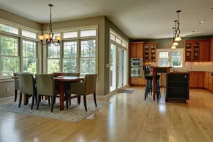 6065 Seamans Dr, Shorewood, MN 55331 - Photo 10