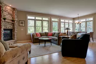 6065 Seamans Dr, Shorewood, MN 55331 - Photo 8