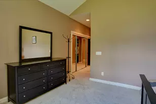 6065 Seamans Dr, Shorewood, MN 55331 - Photo 20