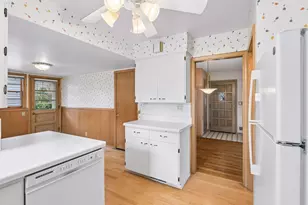 7105 W 23rd St, Saint Louis Park, MN 55426 - Photo 10