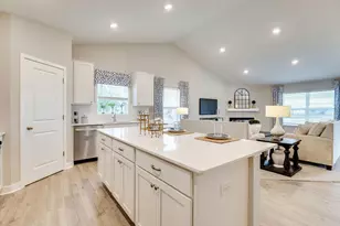 2295 La Tour Dr, Shakopee, MN 55379 - Photo 6