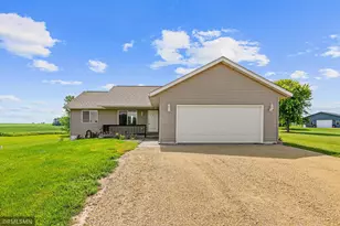 1469 142nd St, New Richmond, WI 54017 - Photo 1