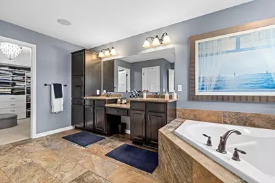 617 Eastgate Parkway, Mahtomedi, MN 55115 - Photo 28