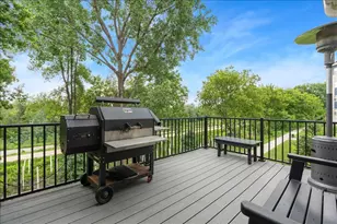 16377 Glory Ln, Eden Prairie, MN 55344 - Photo 26