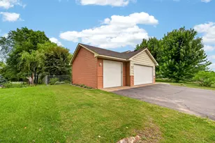 806 Marion Street Southeast, Isanti, MN 55040 - Photo 32