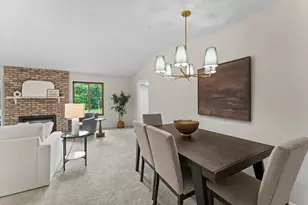 13411 Pepperwood Cir, Minnetonka, MN 55305 - Photo 2