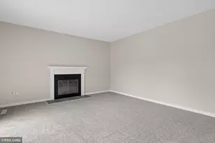 7654 Dunmore Rd, Woodbury, MN 55125 - Photo 2