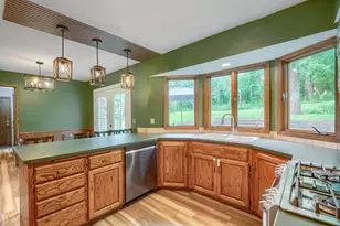 3005 Carlsbad Ct, Burnsville, MN 55337 - Photo 14