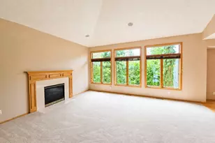 9756 211th St W, Lakeville, MN 55044 - Photo 12