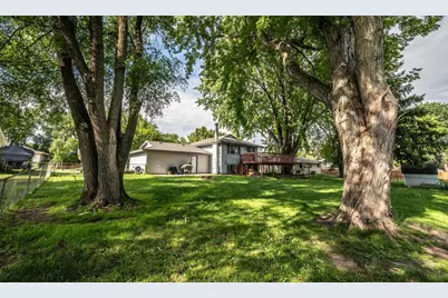 1083 Whitney Drive, Apple Valley, MN 55124 - Photo 26