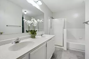 7477 W 110th St, Bloomington, MN 55438 - Photo 30