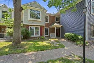 7477 W 110th St, Bloomington, MN 55438 - Photo 2