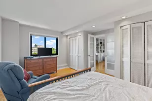 410 Groveland Ave, Minneapolis, MN 55403 - Photo 22