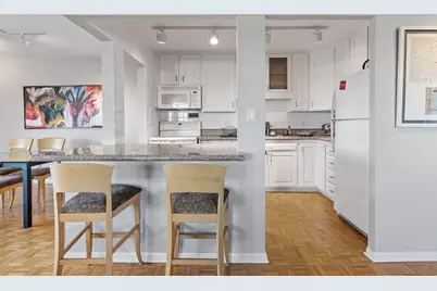 410 Groveland Avenue #602, Minneapolis, MN 55403 - Photo 16