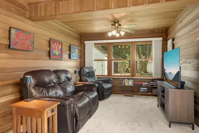 1648 Hillcrest Avenue, Saint Paul, MN 55116 - Photo 4
