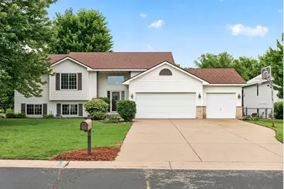 932 E Orchard Street, Belle Plaine, MN 56011 - Photo 1