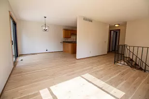 14742 Embry Path, Apple Valley, MN 55124 - Photo 4