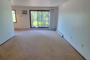 417 S Wasson Ln, River Falls, WI 54022 - Photo 6