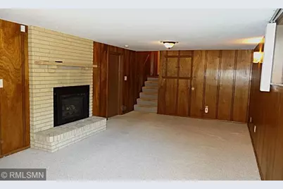 1627 Deerwood Drive, South Saint Paul, MN 55075 - Photo 18