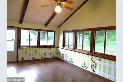 1627 Deerwood Drive, South Saint Paul, MN 55075 - Photo 20