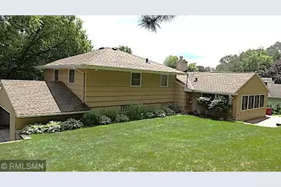1627 Deerwood Drive, South Saint Paul, MN 55075 - Photo 4