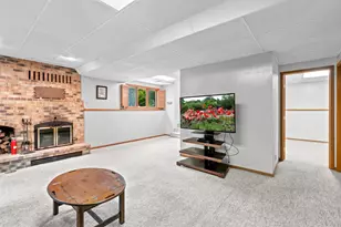 1390 Rainier Ln, Eagan, MN 55121 - Photo 18