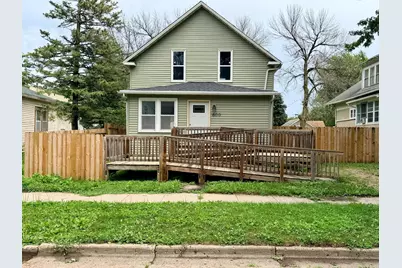 600 Strait Avenue, Worthington, MN 56187 - Photo 2