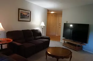 10113 W 34th St, Hopkins, MN 55305 - Photo 6