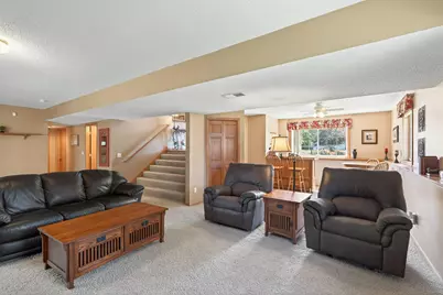 893 Marnie Circle S, Maplewood, MN 55119 - Photo 30