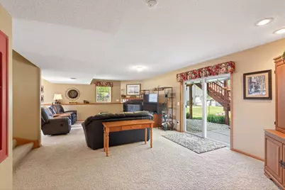 893 Marnie Circle S, Maplewood, MN 55119 - Photo 28