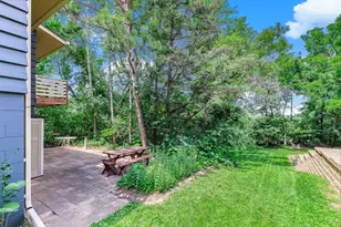 12800 Hilltop Rd, Burnsville, MN 55337 - Photo 28