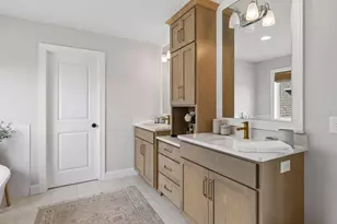 16497 Duluth Trl, Lakeville, MN 55044 - Photo 40