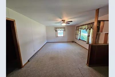 507 S Elm Street, Lamberton, MN 56152 - Photo 10