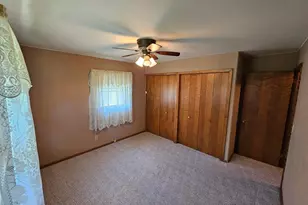 507 S Elm St, Lamberton, MN 56152 - Photo 14