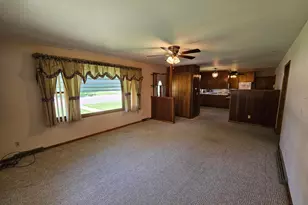 507 S Elm St, Lamberton, MN 56152 - Photo 12