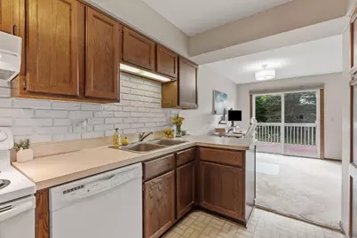 4656 Ridge Cliff Drive, Eagan, MN 55122 - Photo 6