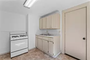 1827-1829 Saint Anthony Ave, Saint Paul, MN 55104 - Photo 12