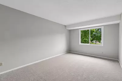 675 E 143rd Street, Burnsville, MN 55337 - Photo 14