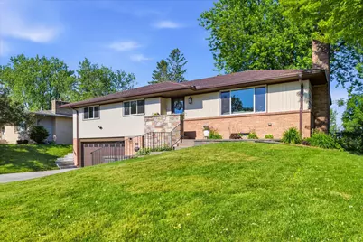 3404 Skycroft Drive, Saint Anthony, MN 55418 - Photo 2