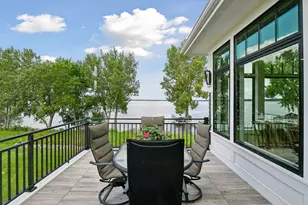 161 Lakeshore Cir, Waconia, MN 55387 - Photo 38