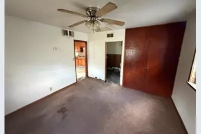 522 E 2nd Street N, Truman, MN 56088 - Photo 10