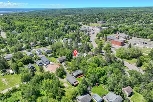 128 Hubbell St, Duluth, MN 55803 - Photo 2