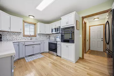 3921 5th Street S, Moorhead, MN 56560 - Photo 8
