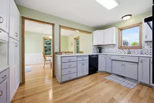 3921 5th St S, Moorhead, MN 56560 - Photo 8