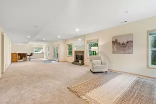 547 Abbey Way, Mendota Heights, MN 55120 - Photo 6
