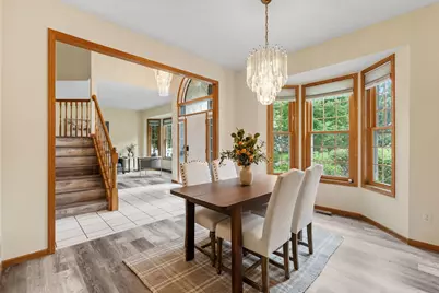 547 Abbey Way, Mendota Heights, MN 55120 - Photo 12