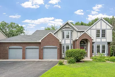 547 Abbey Way, Mendota Heights, MN 55120 - Photo 1
