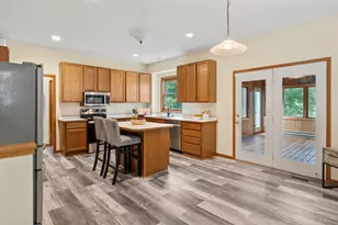 547 Abbey Way, Mendota Heights, MN 55120 - Photo 20
