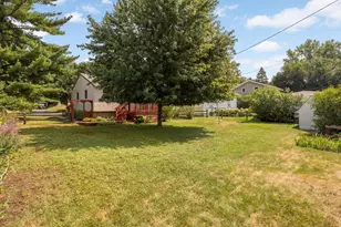 539 Frontenac Pl, Saint Paul, MN 55104 - Photo 26