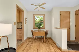 539 Frontenac Pl, Saint Paul, MN 55104 - Photo 6